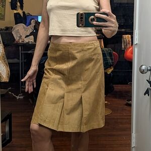 Ann Taylor Vtg Camel Tan Suede Preppy pleated Skirt Size 10